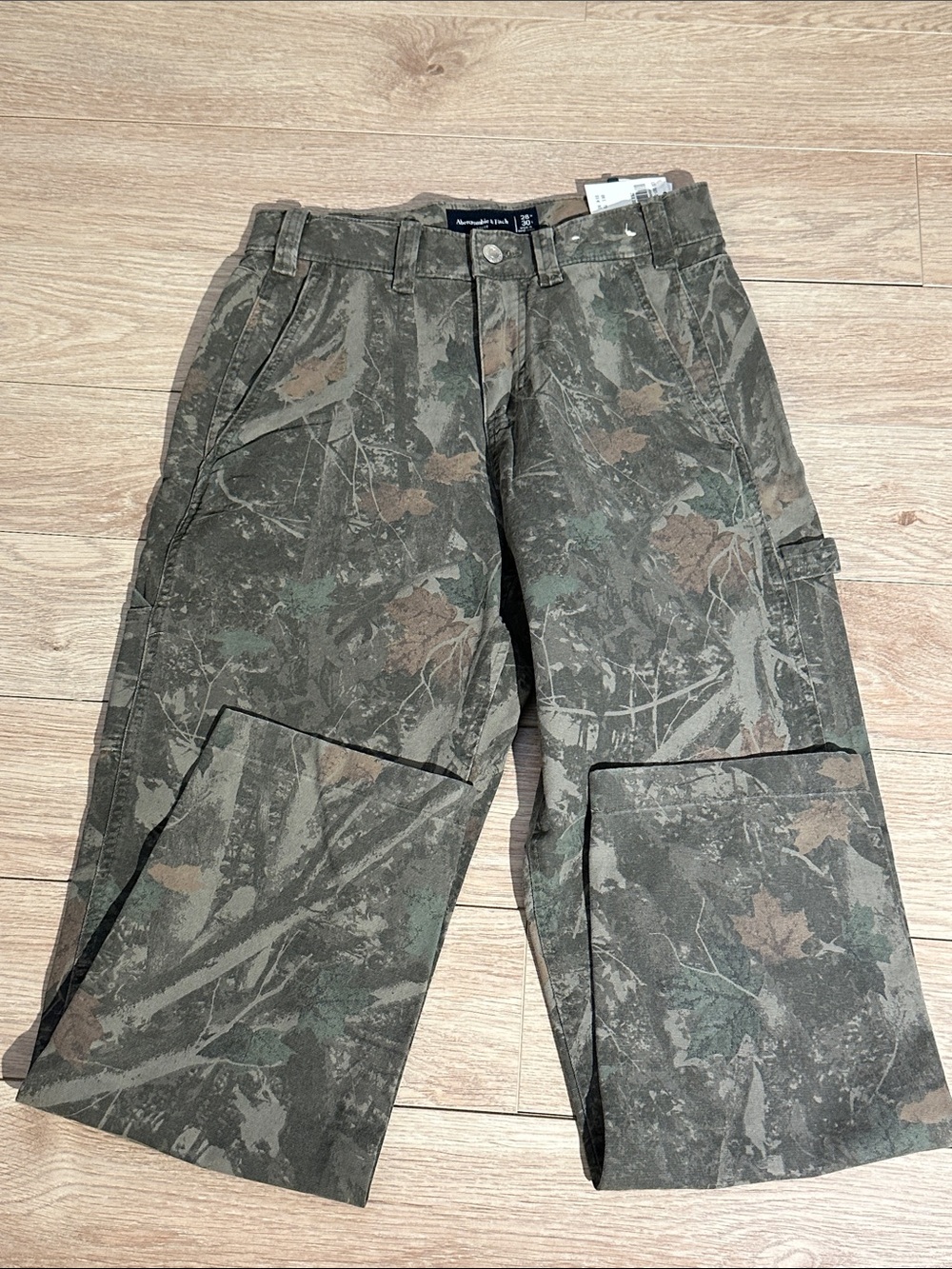 Abercrombie & Fitch Men's Camouflage Cargo Pants - Green & Brown
